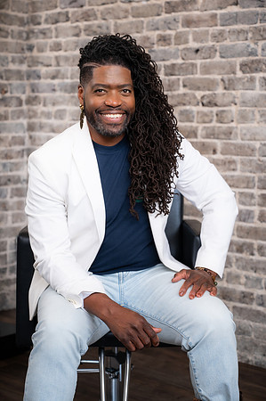 Darrius Peace- Hayah Beauty